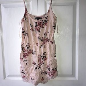 Kylie and Kendal jumper